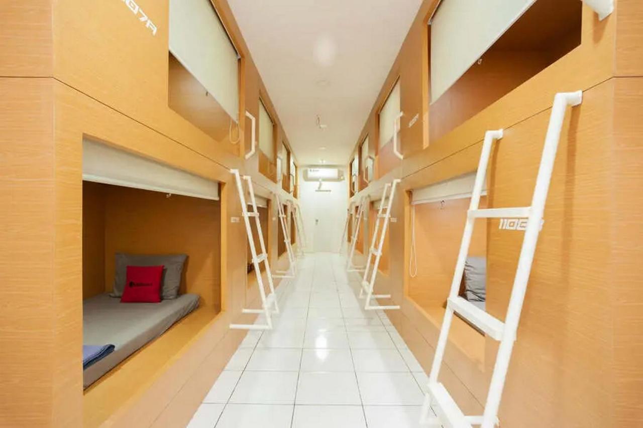 Reddoorz Hostel Near Taman Puring Jakarta Eksteriør billede